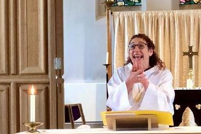Open Dartford church holds British Sign Language Easter Service